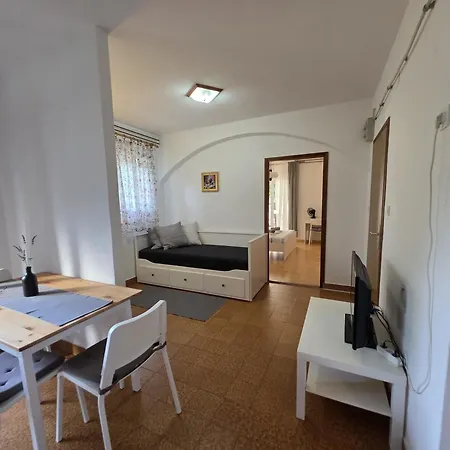 Guest house Eta 3*